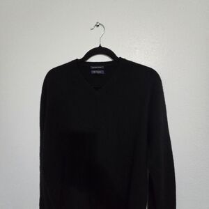 Cashmere 100%. Club Room Men's Classic Black V-Neck Sweater
